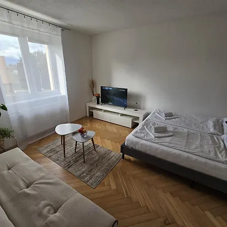 شقة Center With Mountain View - Free Parking *